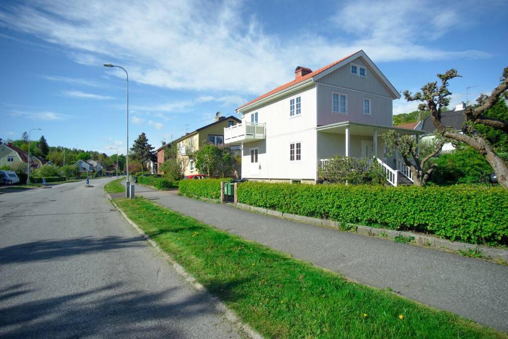 Appartement Downtown In Ten - Free Parking à Göteborg Extérieur photo